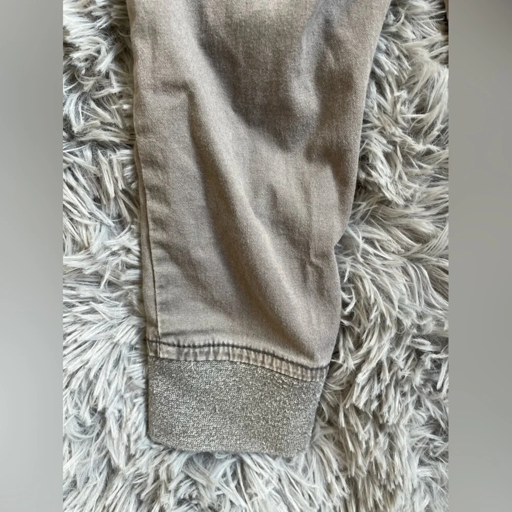 3 pairs of Cat & Jack Toddler joggers - Picture 8 of 16
